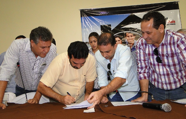 GOVERNADOR CANARANA