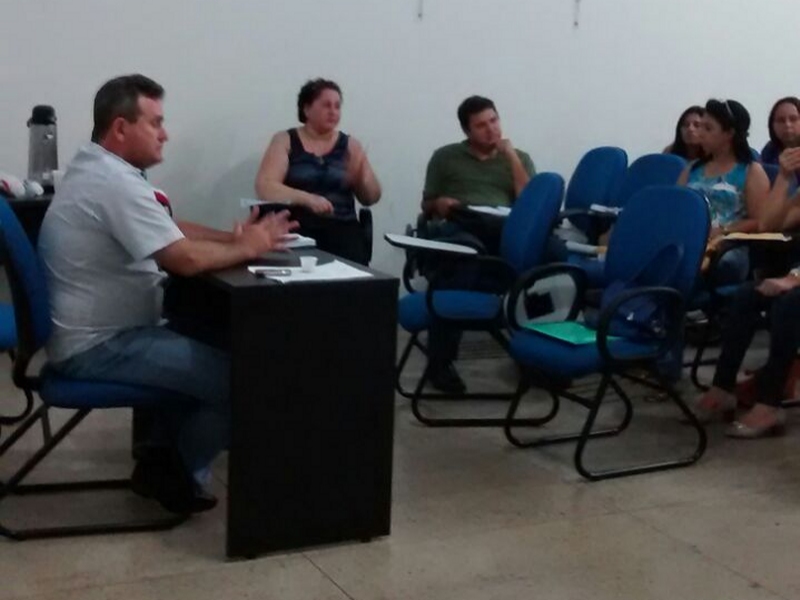 reuniaoeduc01
