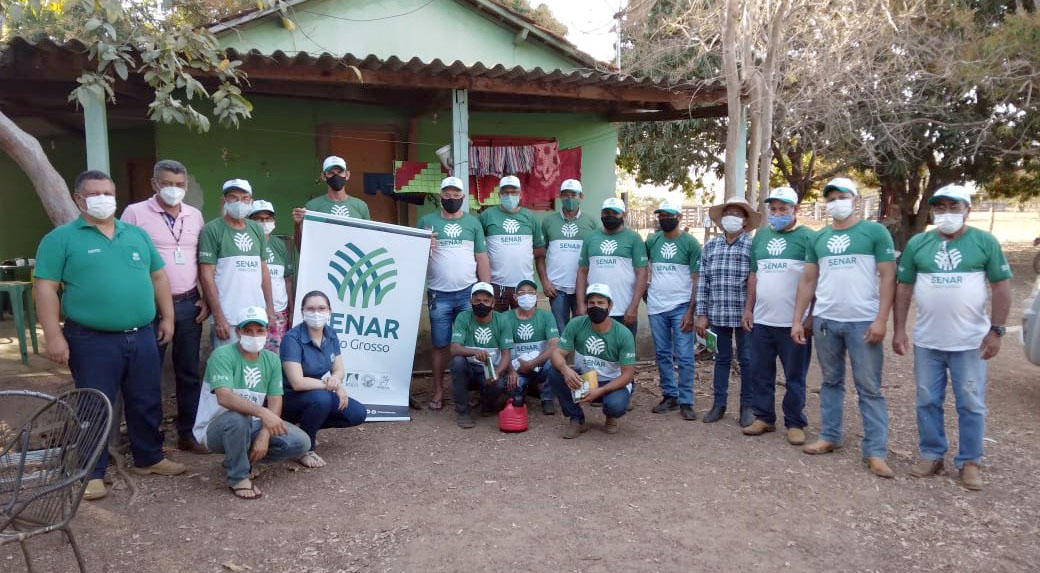Curso de Aplicação da Vacina contra a Brucelose em Bovinos - Sítio Espora de Aço CURSO VACINA BRUCELOSE