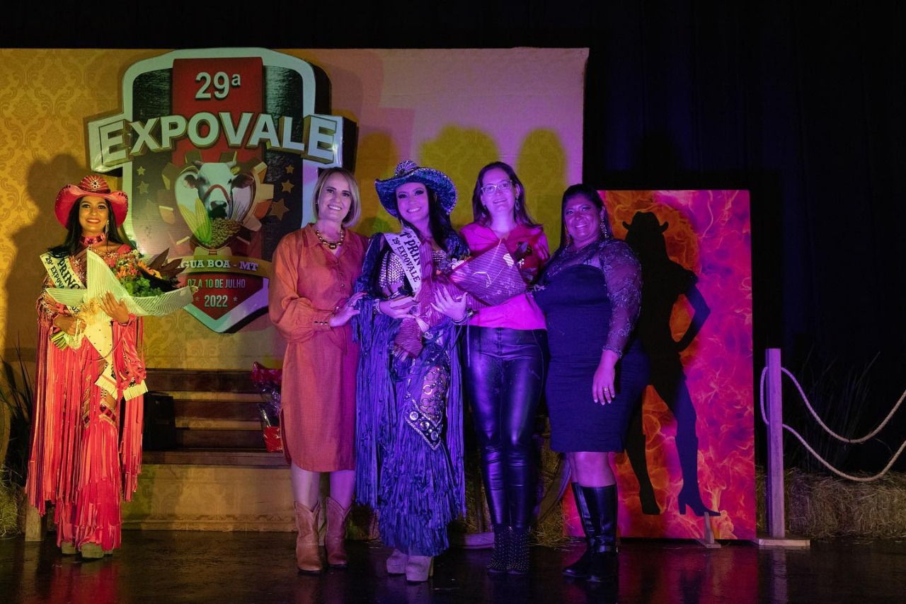 RAINHA EXPOVALE 3