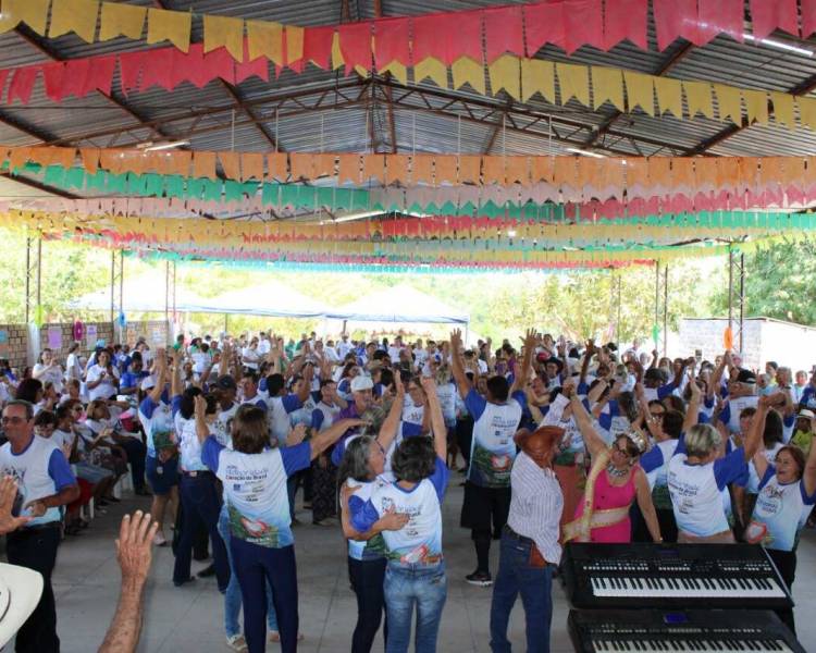 Grupo da Melhor Idade Coração do Brasil participa do 2º Encontro Regional dos Idosos