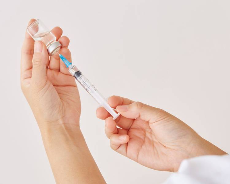 Atenção para novos horários de vacinação contra a Covid-19 em crianças