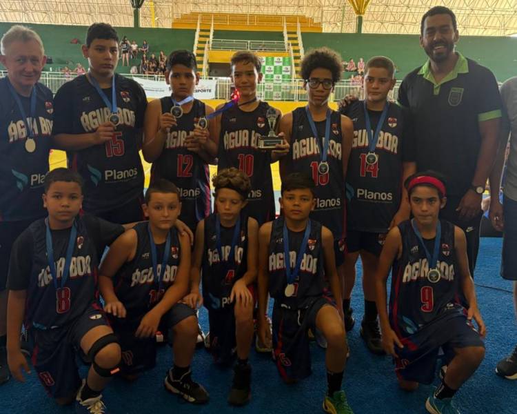Basquete de Água Boa conquista destaque no Campeonato Estadual em Primavera do Leste