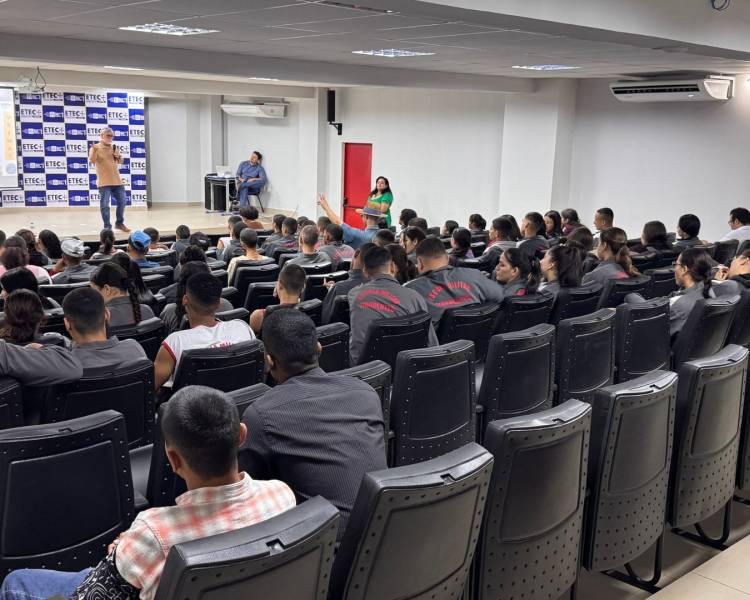 Semana Mundial do Meio Ambiente promove palestra sobre Água e Mudanças Climáticas para estudantes em Água Boa