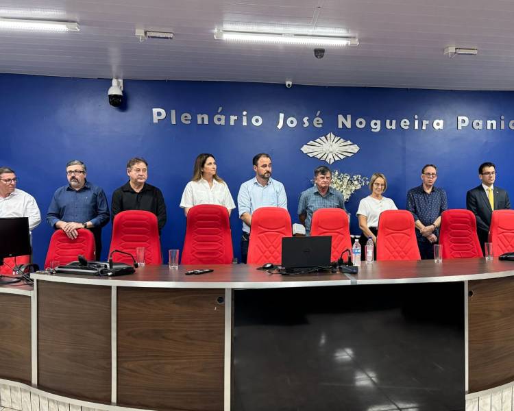 Apresentação do Plano Ferroviário reúne população em Água Boa e destaca importância do projeto para o desenvolvimento regional