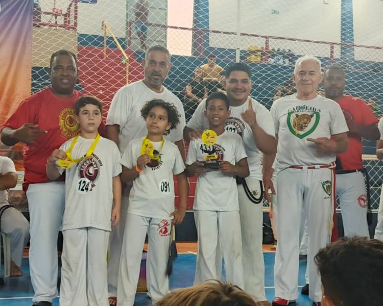 Capoeiristas de Água Boa conquistam oito pódios no Festival Ginga Araguaia 2026 
