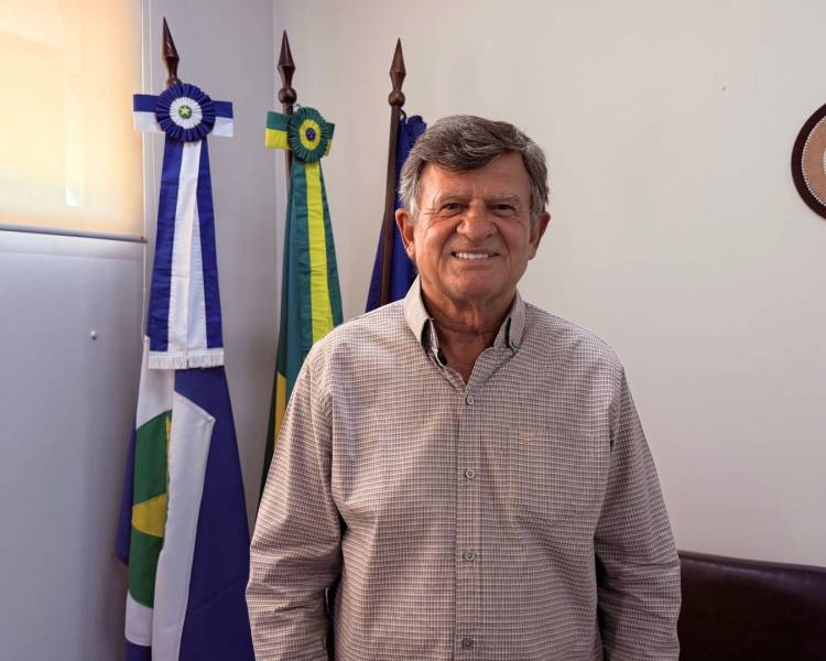 Vice-prefeito Ari Zandoná assume Prefeitura de Água Boa como prefeito interino
